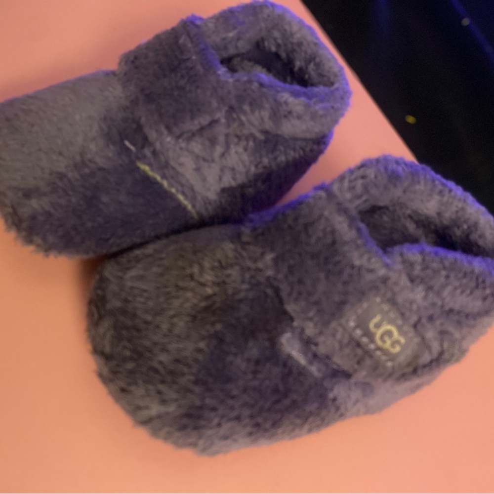 Infant UGGS - Picture 5 of 6